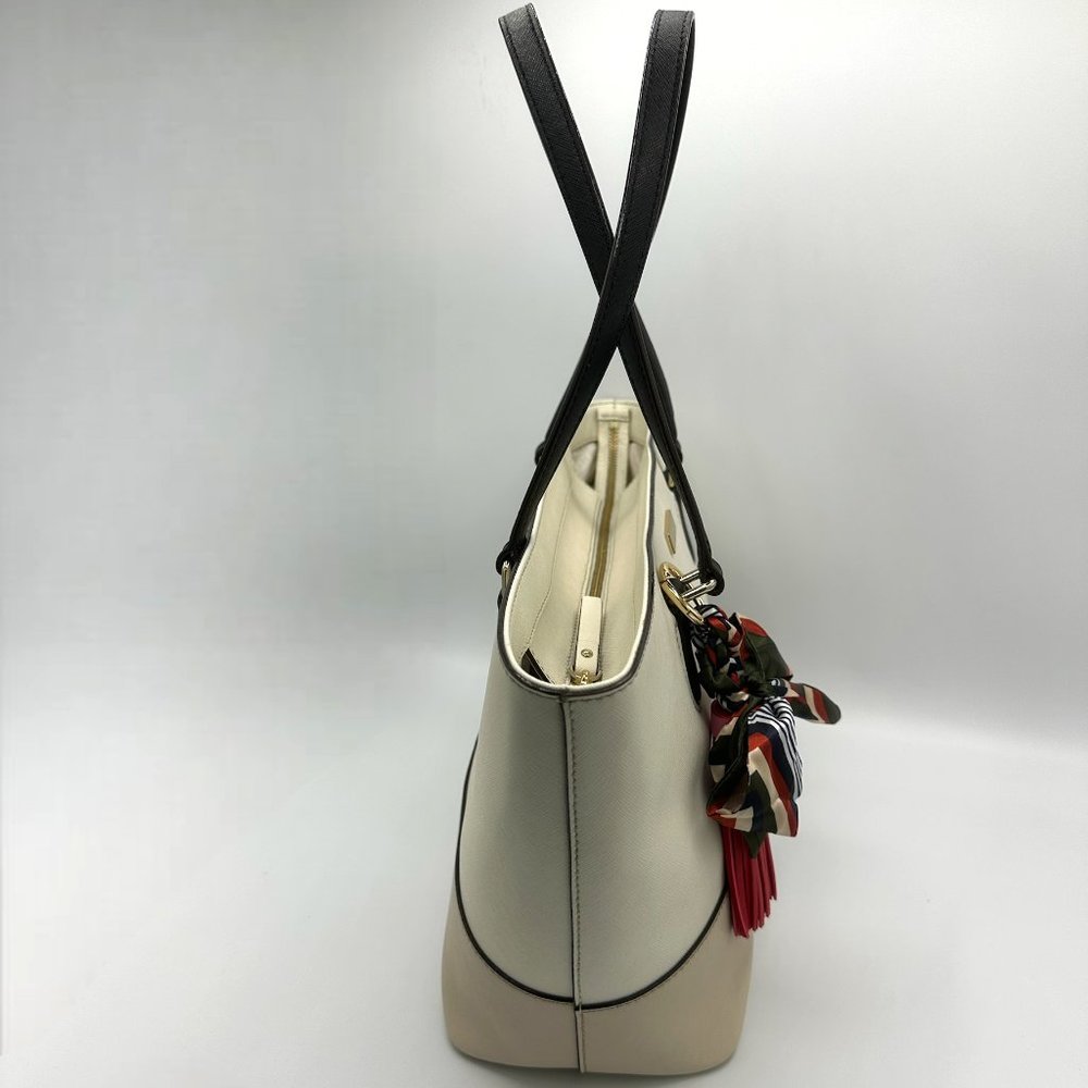 EUC Kate Spade Beige/Ivory/Black Colorblock Zip-Top Leather Tote + Bag Charm - Picture 6 of 16